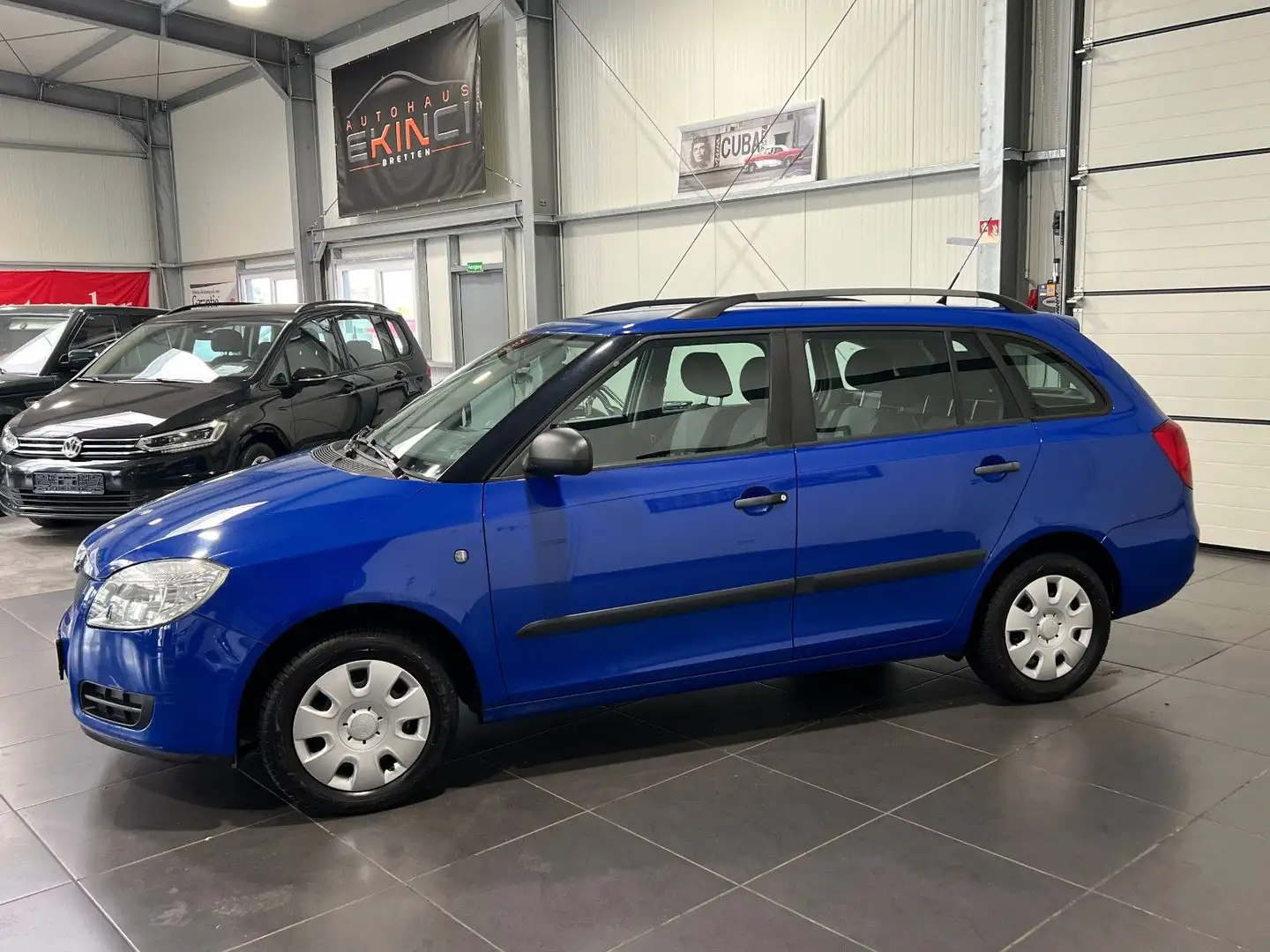 Skoda Fabia 1.4 Combi **5-Türig*AHK*BT** Blau - 2