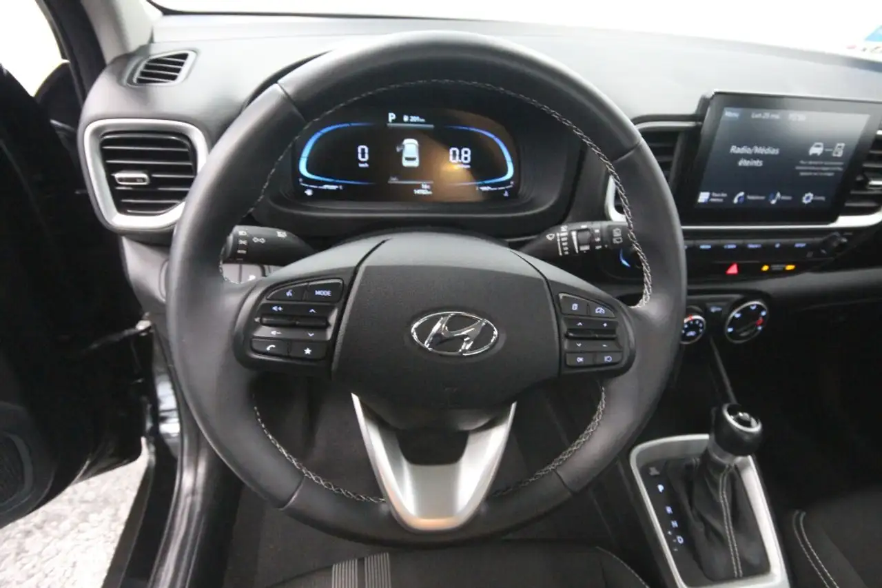 Hyundai Venue photo Hyundai Venue