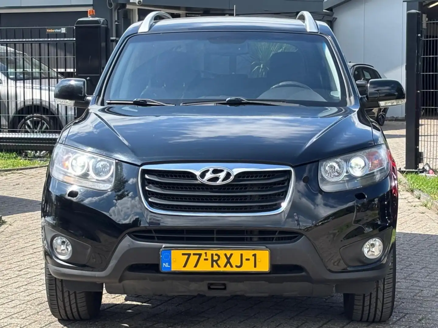 Hyundai SANTA FE 2.2 CRDi 4WD Automaat Style Zwart 2010 Zwart - 2