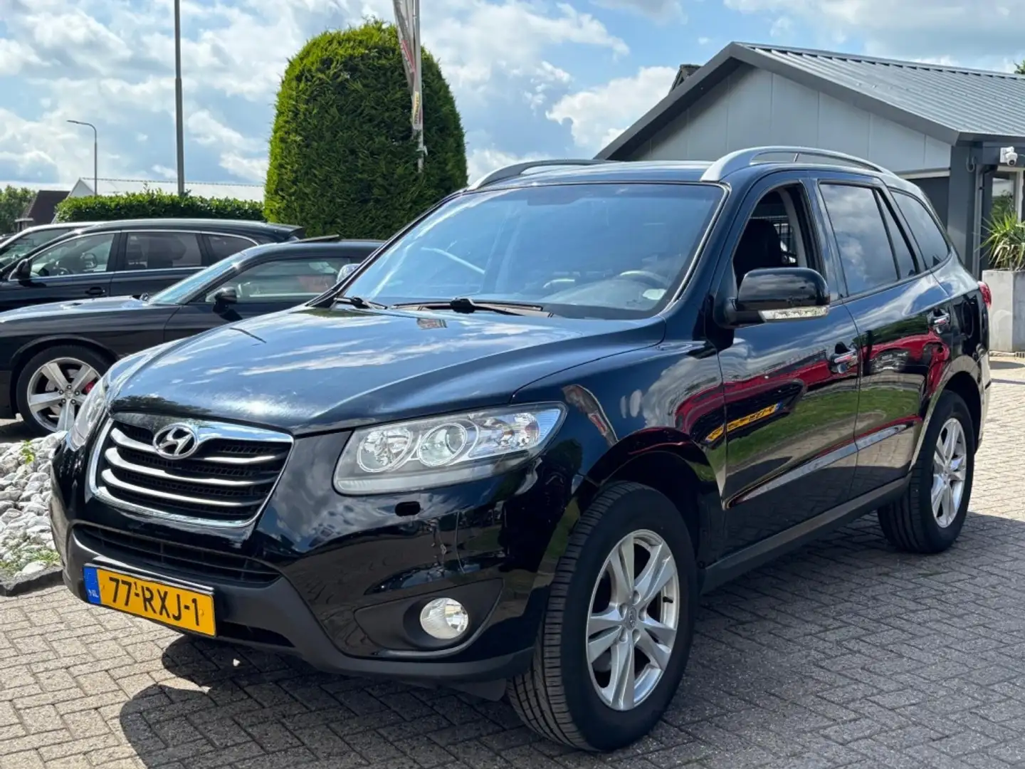 Hyundai SANTA FE 2.2 CRDi 4WD Automaat Style Zwart 2010 Zwart - 1