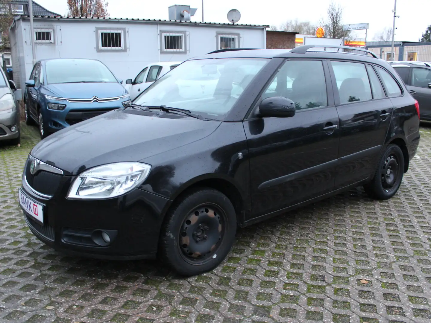 Skoda Fabia Fabia Ambiente 1,4d TDI/KLIMA Zwart - 1
