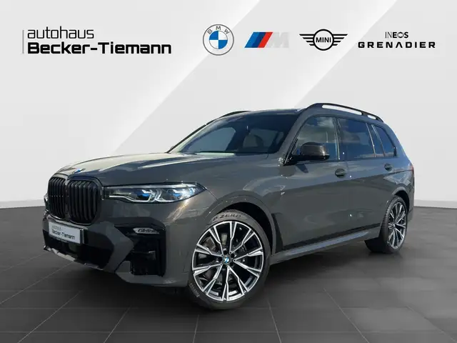 BMW X7 M 50i xDrive NP: € 147.580,--