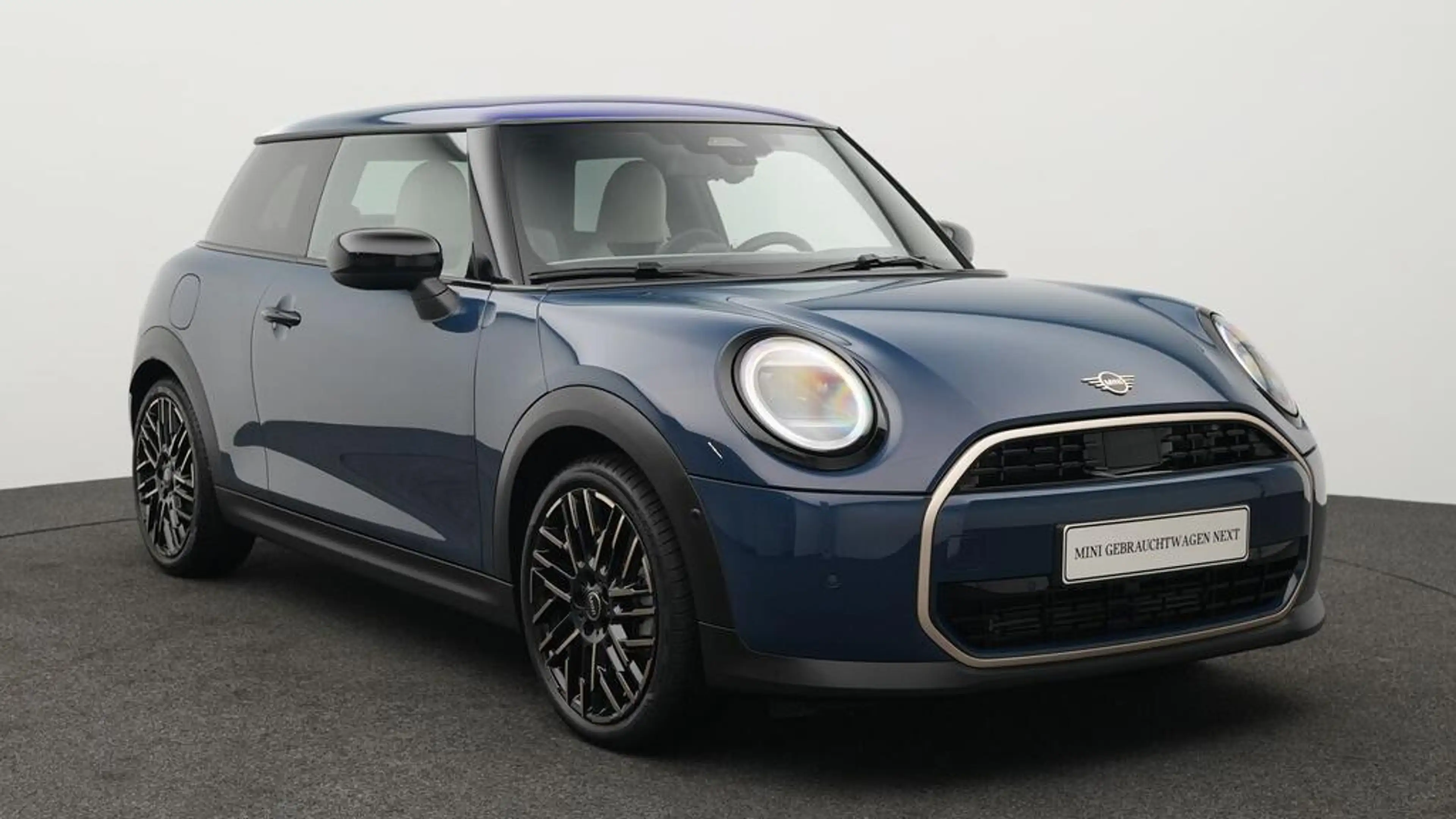 MINI Cooper C Favoured Trim — photo 14