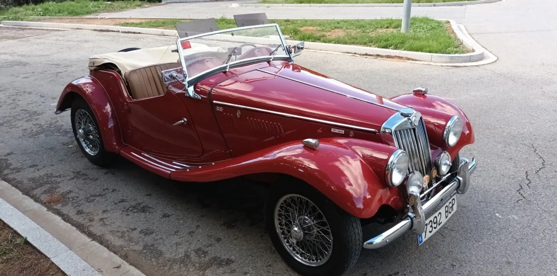 MG TF 1500 Rojo - 1