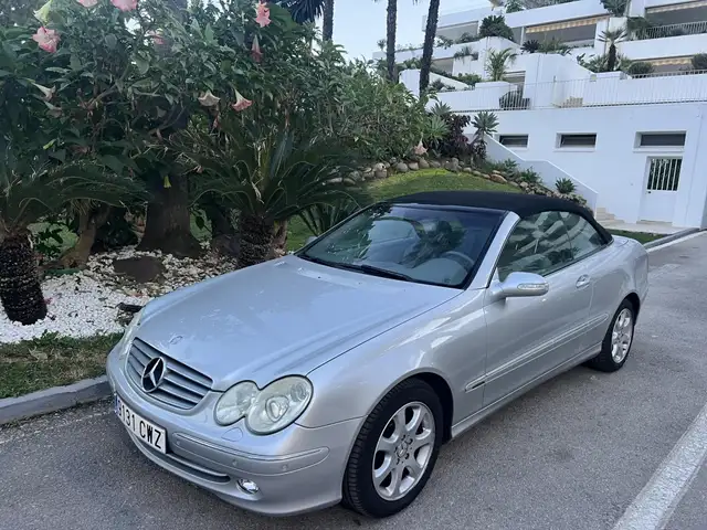 Mercedes-Benz CLK 200 Cabrio 320
