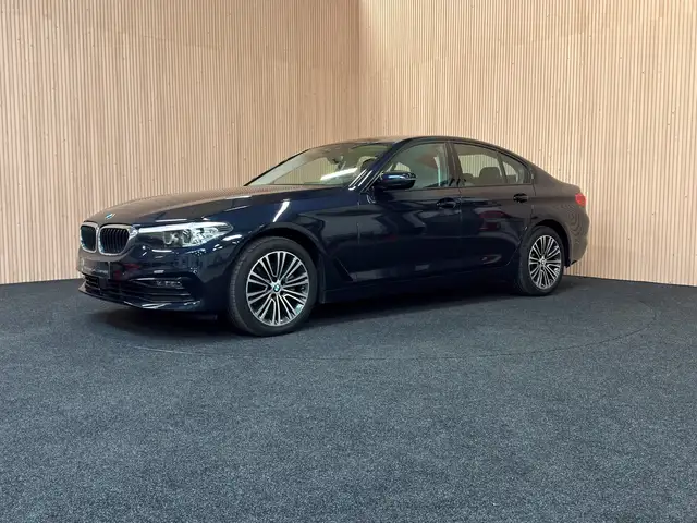 BMW 520 520d Aut. Sport Line| Verw. zetels| DAB| ACC| 18"