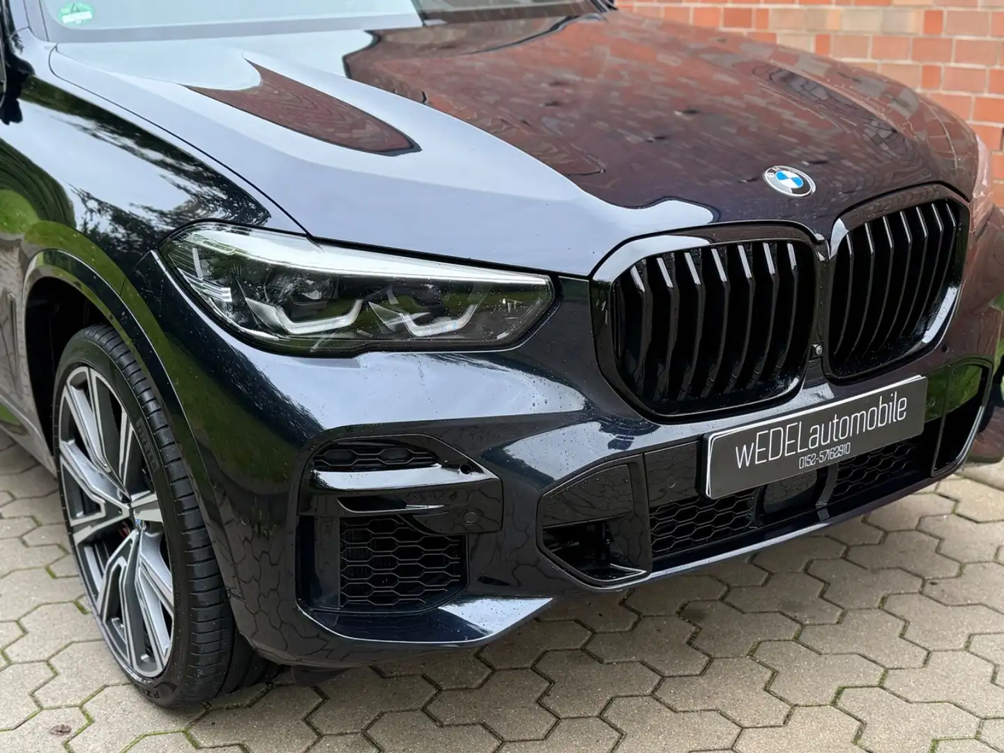 BMW X5 M50i-H&K-SOFT-HUD-LED-LEDER-PANO-MWST!!! Schwarz - 2