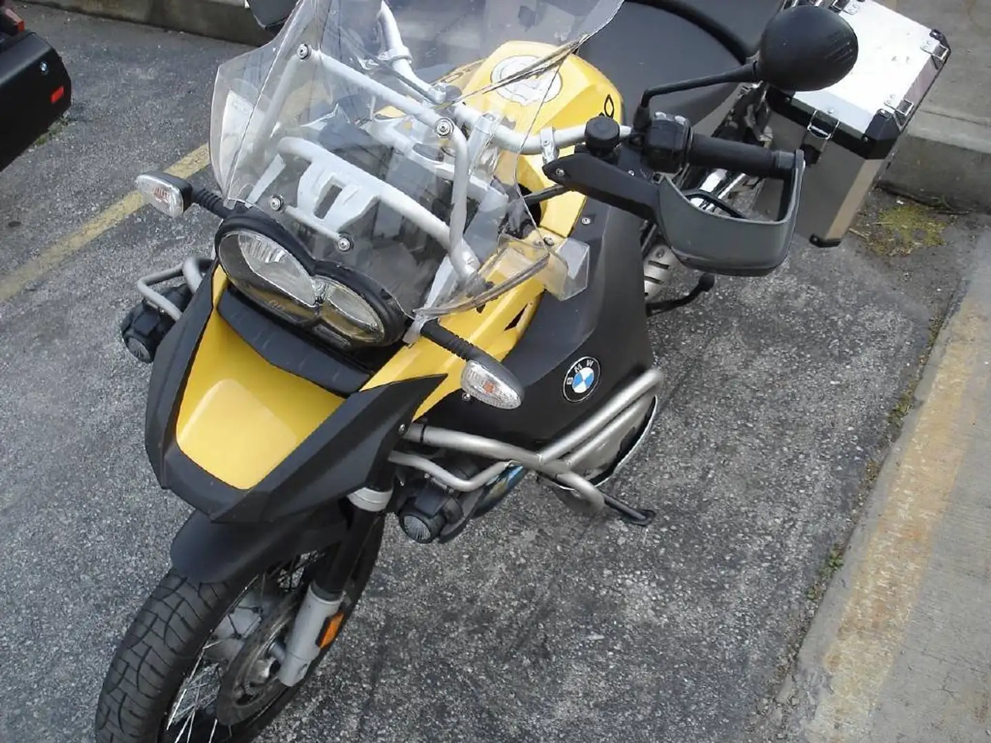 BMW R 1200 GS Adventure Gelb - 2