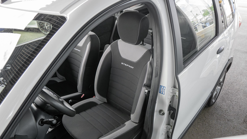 Dacia Lodgy STEPWAY PLUS *1HAND*7SITZER*AHK*KAM*NAVI* — photo 11