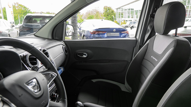 Dacia Lodgy STEPWAY PLUS *1HAND*7SITZER*AHK*KAM*NAVI* — photo 10