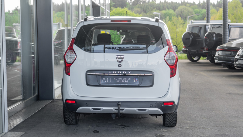 Dacia Lodgy STEPWAY PLUS *1HAND*7SITZER*AHK*KAM*NAVI* — photo 5