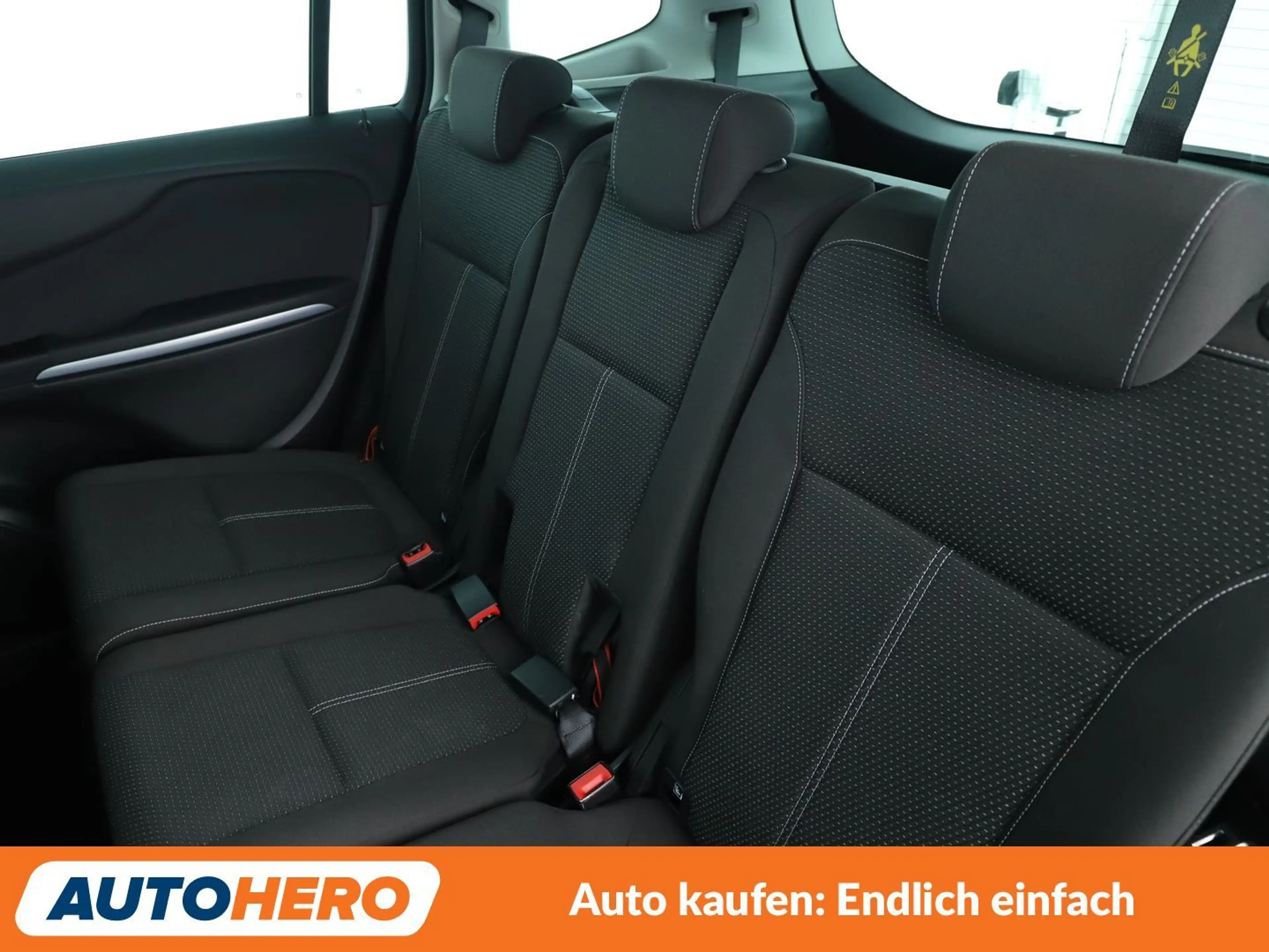 Opel Zafira Tourer 1.4 Turbo ON*NAVI*TEMPO*PDC*SHZ*LIM*ALU* — photo 14