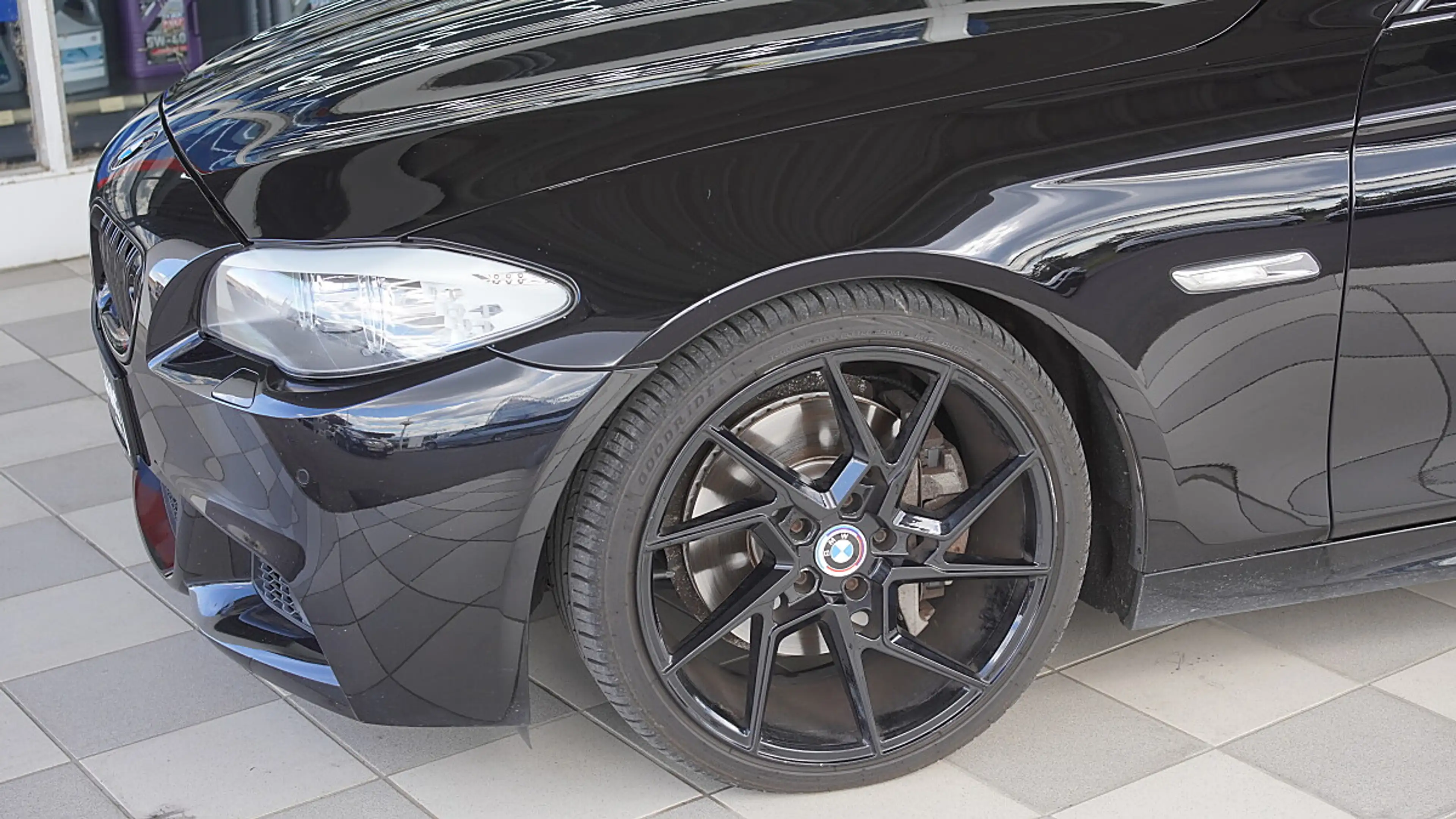 BMW 535 d Touring Aut./M-Sportpacket//MASSAGESITZE//HUD... — photo 7