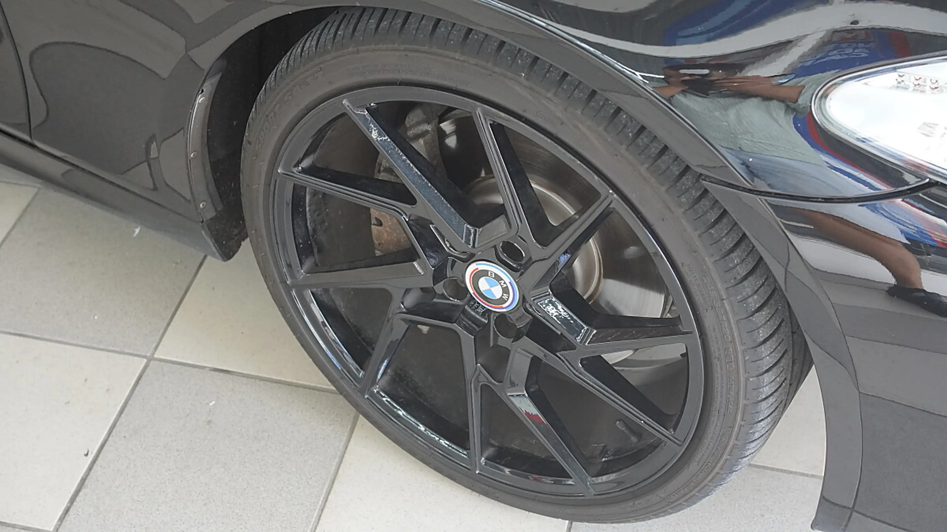 BMW 535 d Touring Aut./M-Sportpacket//MASSAGESITZE//HUD... — photo 3