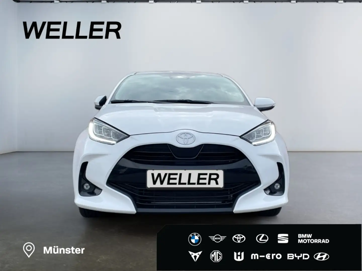 Toyota Yaris Hybrid 116 1.5 Team D *LED*ACC*SHZ*CarPlay* Wit - 2