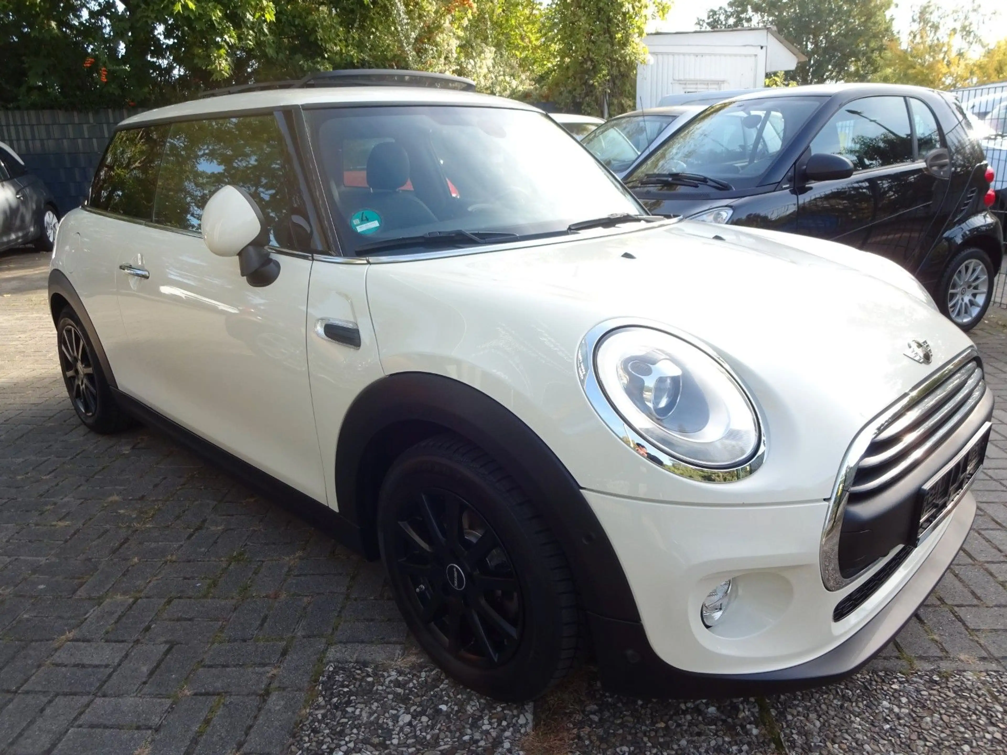 MINI One Automatik,Panoramadach,LED,PDC,Navi,TOP — photo 2