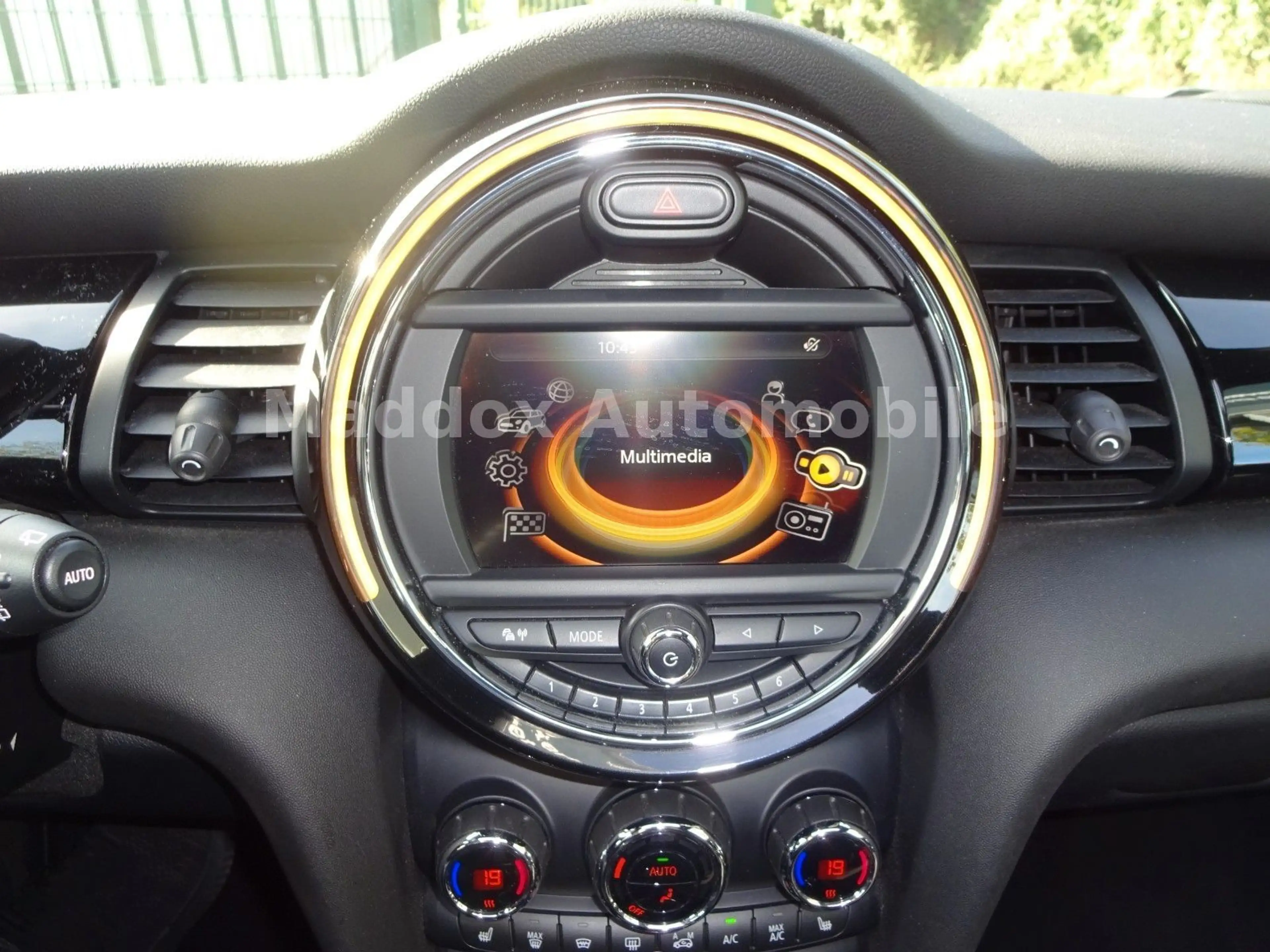 MINI One Automatik,Panoramadach,LED,PDC,Navi,TOP — photo 18