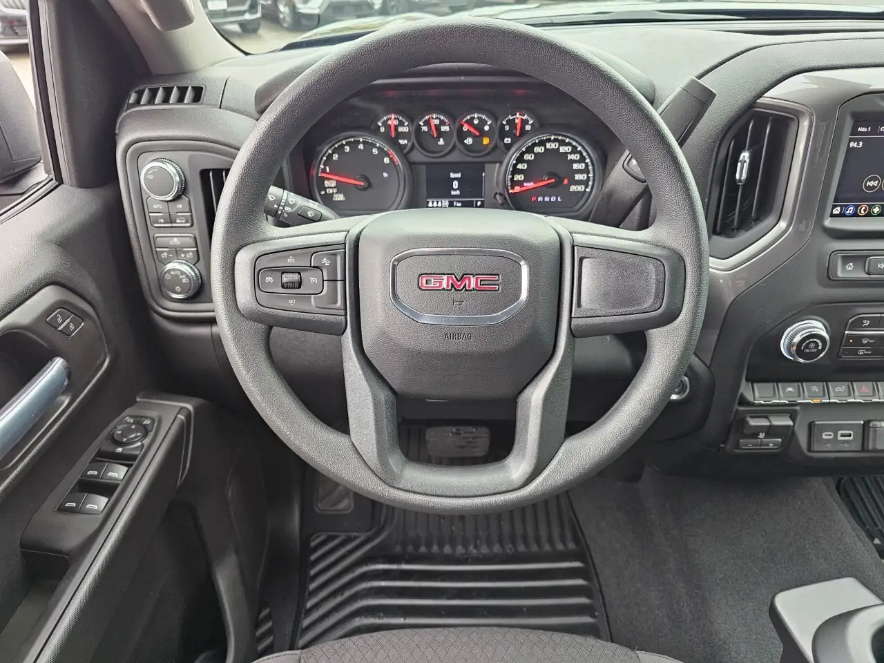 GMC Sierra 1500 снимка GMC Sierra 1500