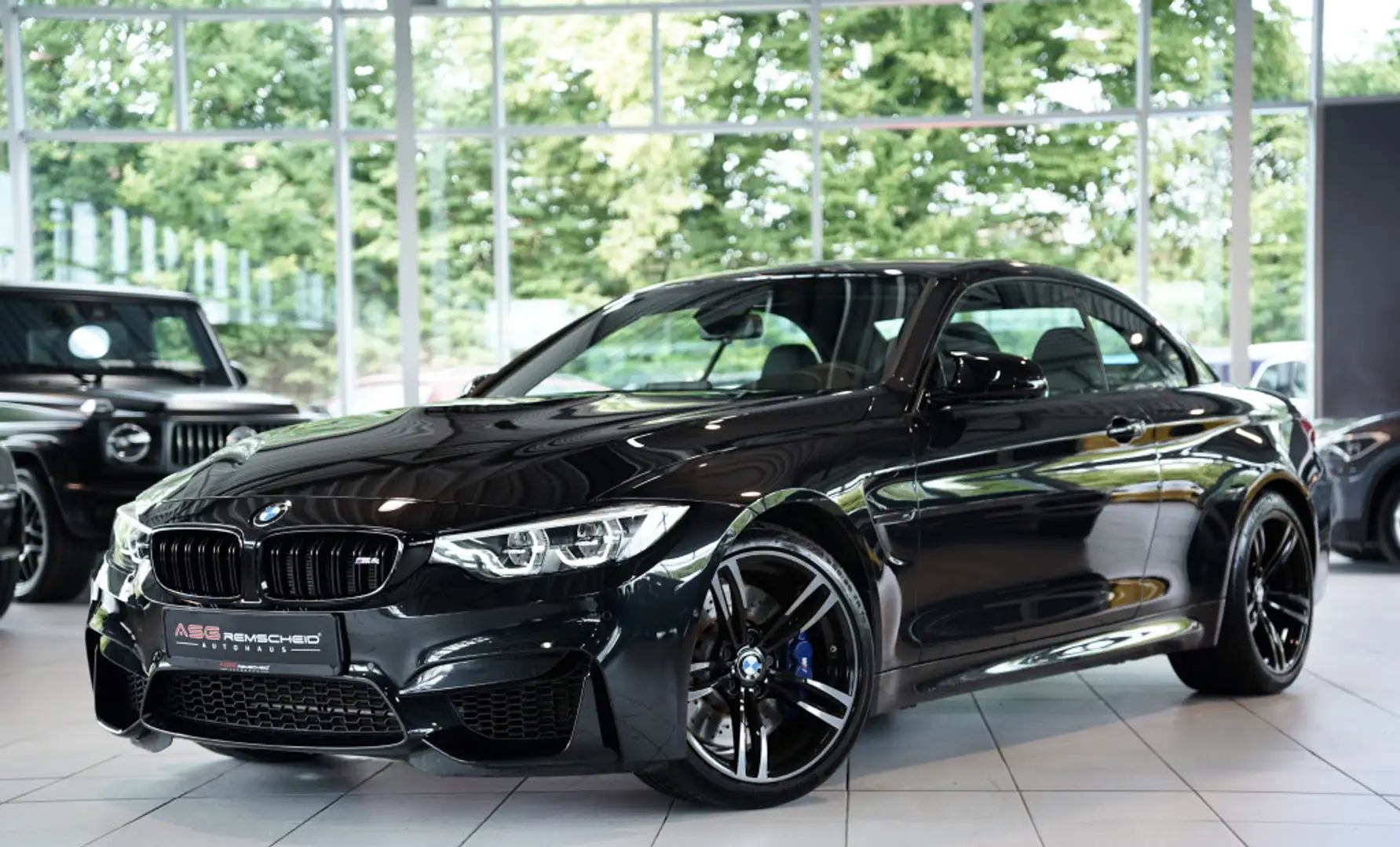 BMW M4 Competition Cabrio *2.H *19 *Schale *Carbon Чёрный - 2