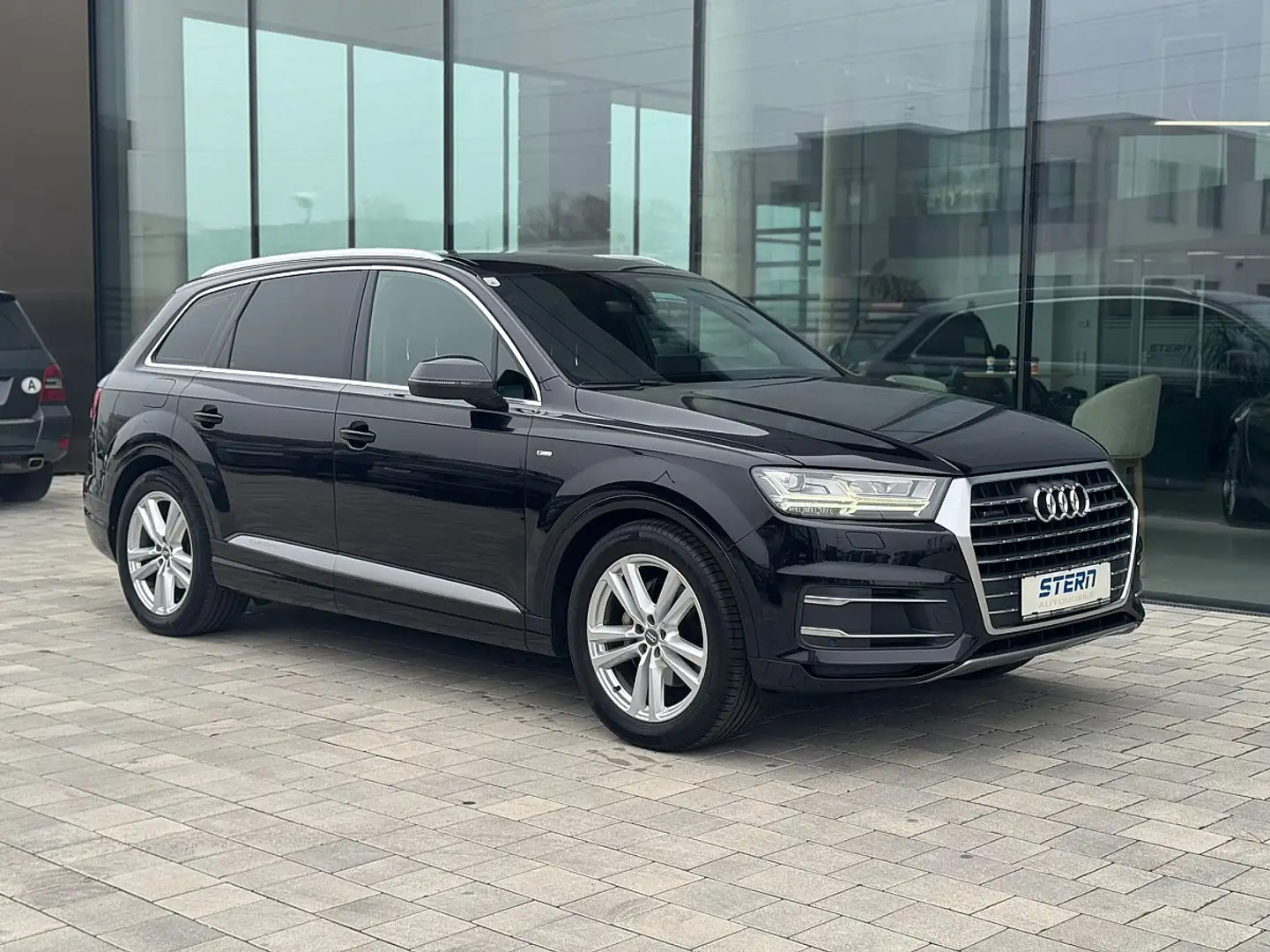 Audi Q7 3,0 TDI quattro Tiptronic *PANO*S-LINE*LUFT*BOSE Schwarz - 1