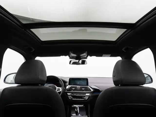BMW X3 view 30