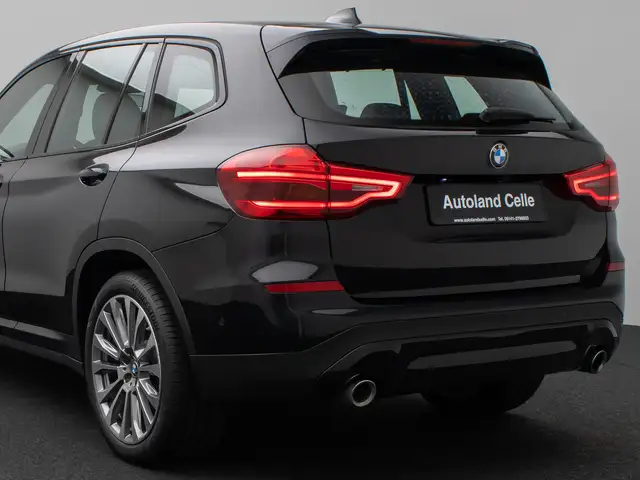 BMW X3 view 15