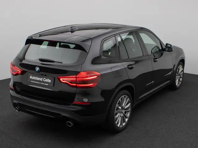 BMW X3 view 7