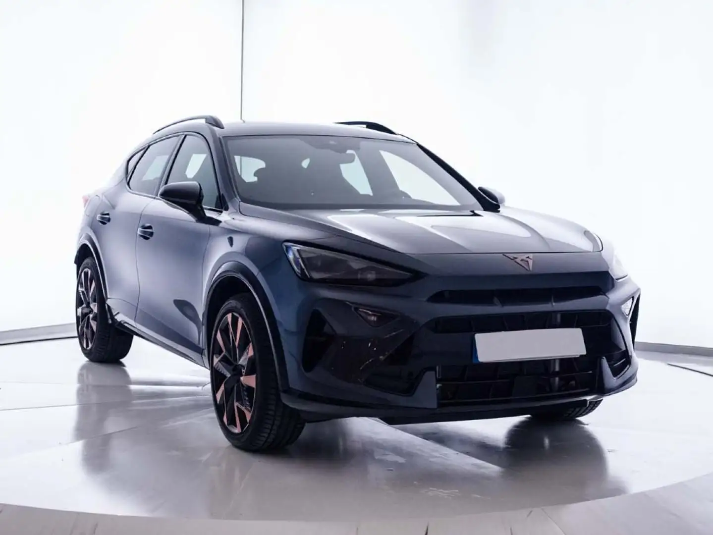 CUPRA Formentor 1.5 eTSI Launch Edition 150 DSG Gris - 1