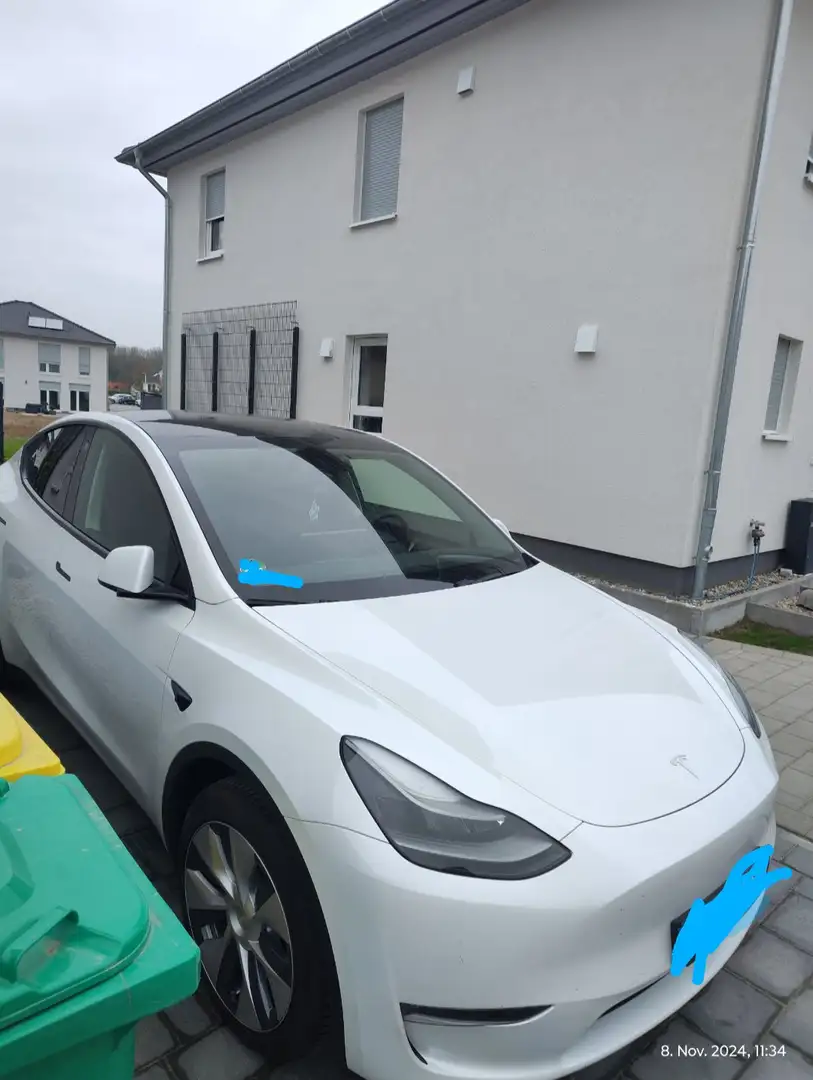 Tesla Model Y Model Y Long Range Voll Autopilot (7500€) - 1