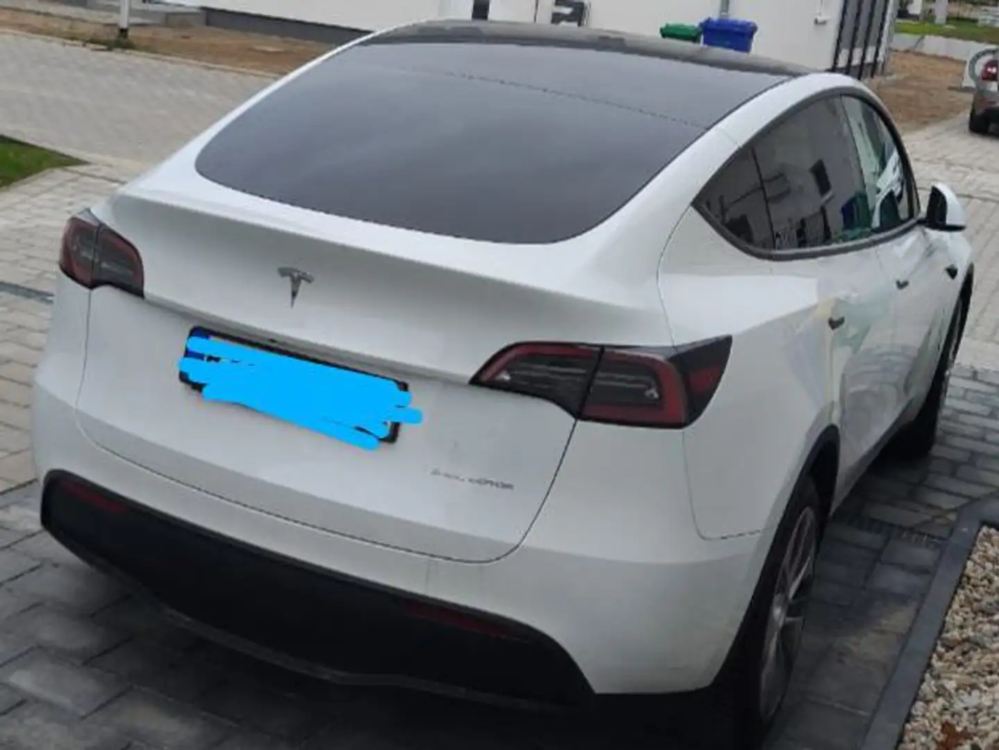 Tesla Model Y Model Y Long Range Voll Autopilot (7500€) - 2