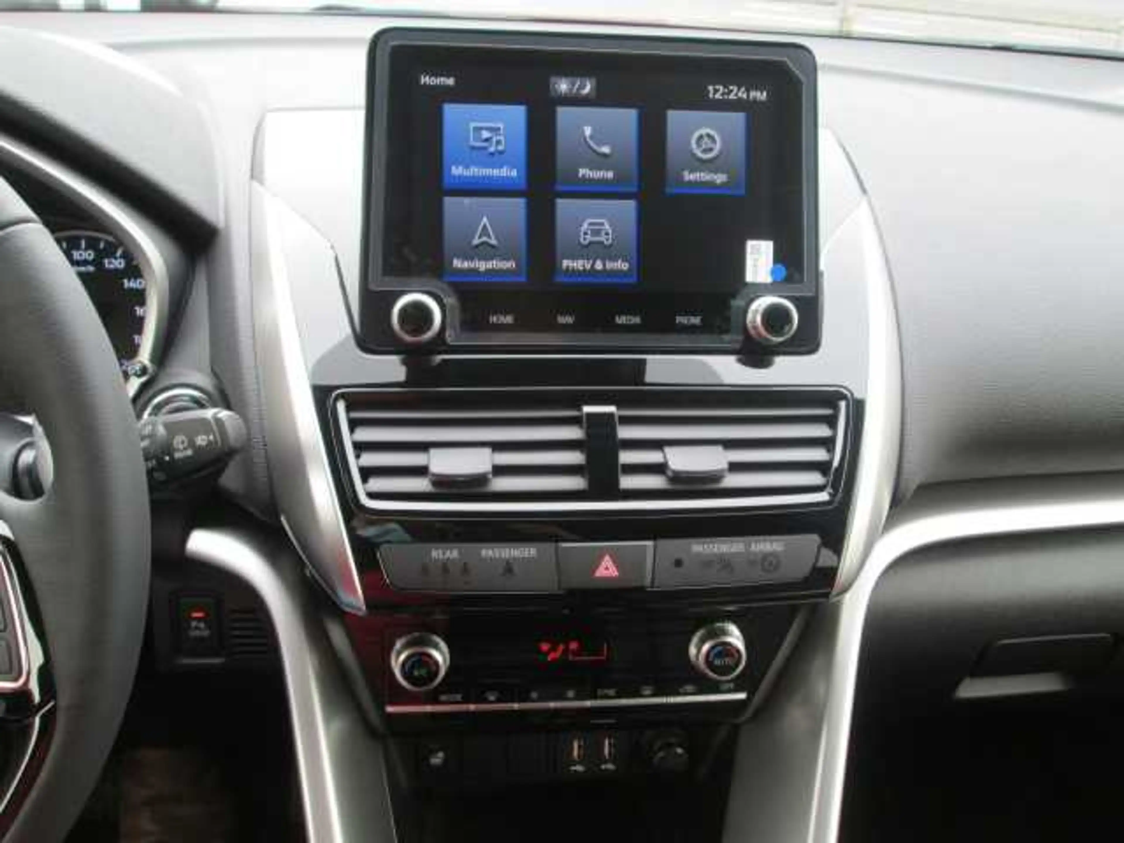 Mitsubishi Eclipse Cross Plug-in Hybrid PLUS Modell Intro — photo 10