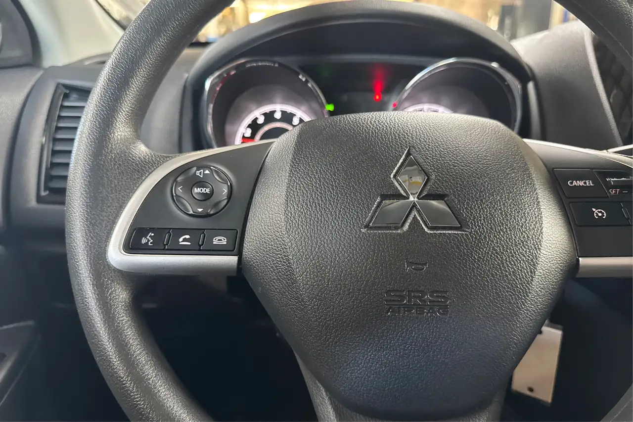 Mitsubishi RVR photo Mitsubishi RVR