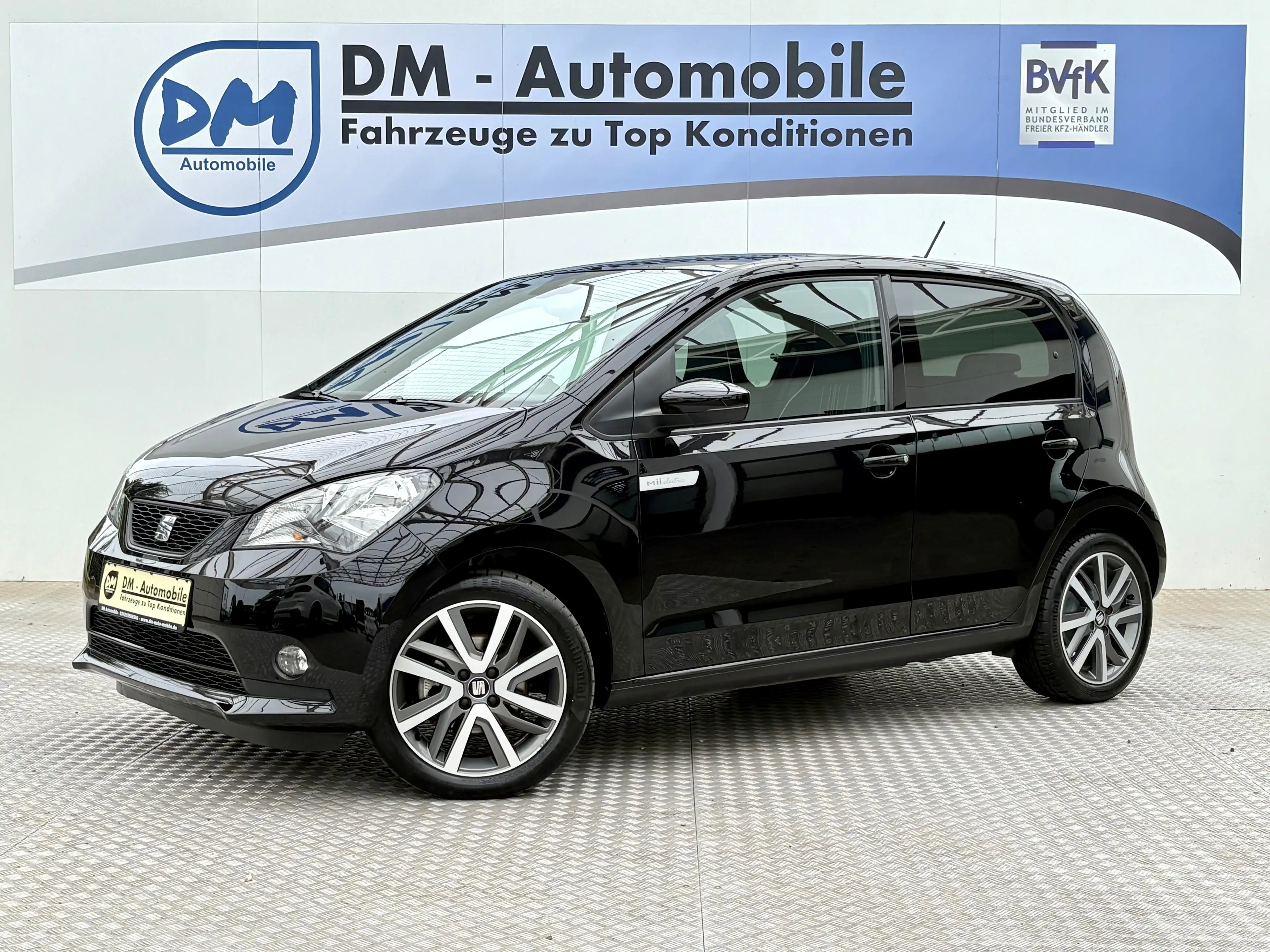 SEAT Mii electric Plus CSS*SHZ*PDC*GRA*16LM*2.HAND*GEPFLEGT