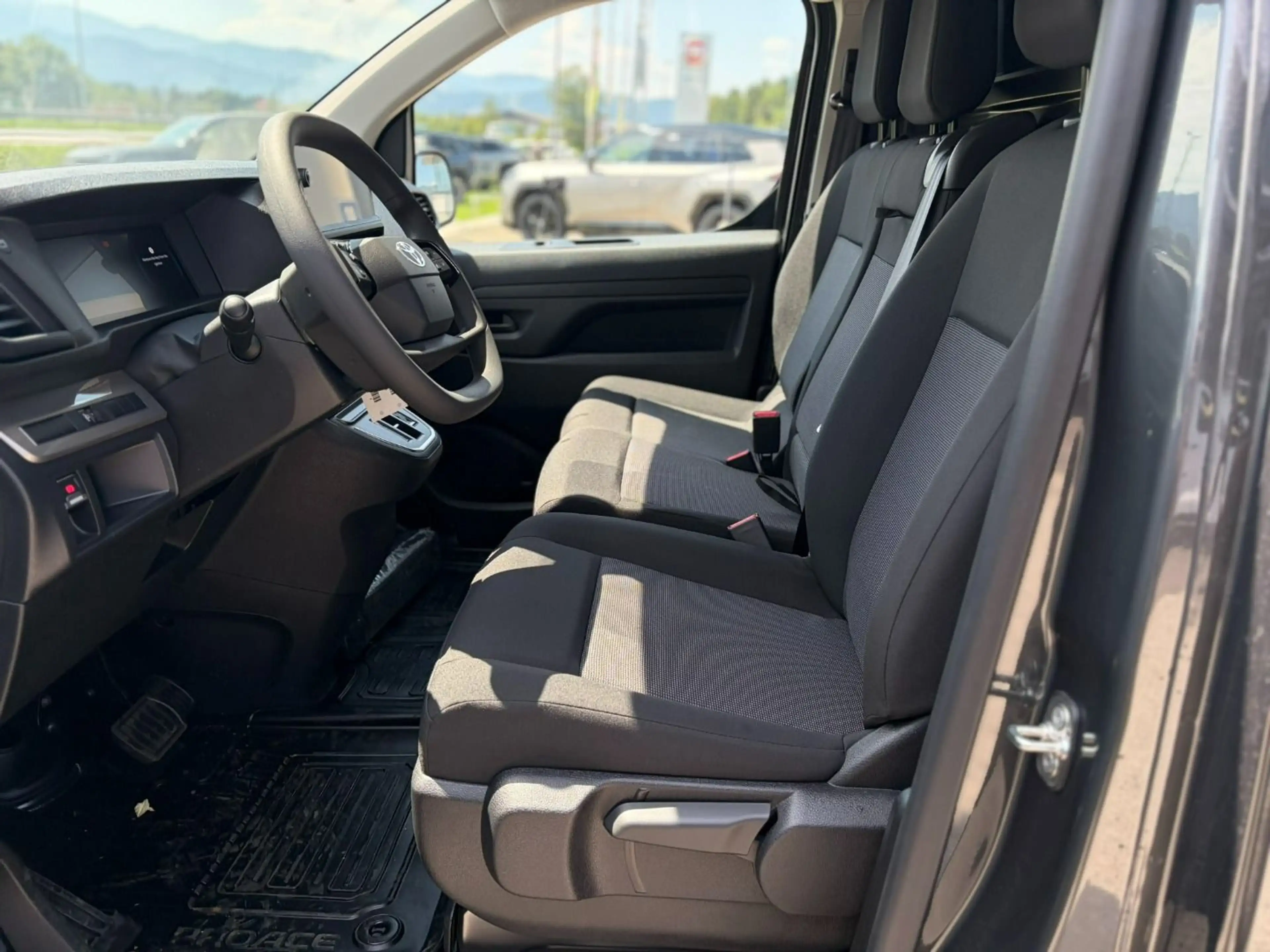 Toyota Proace KW L2, Gewerbewochen — photo 9