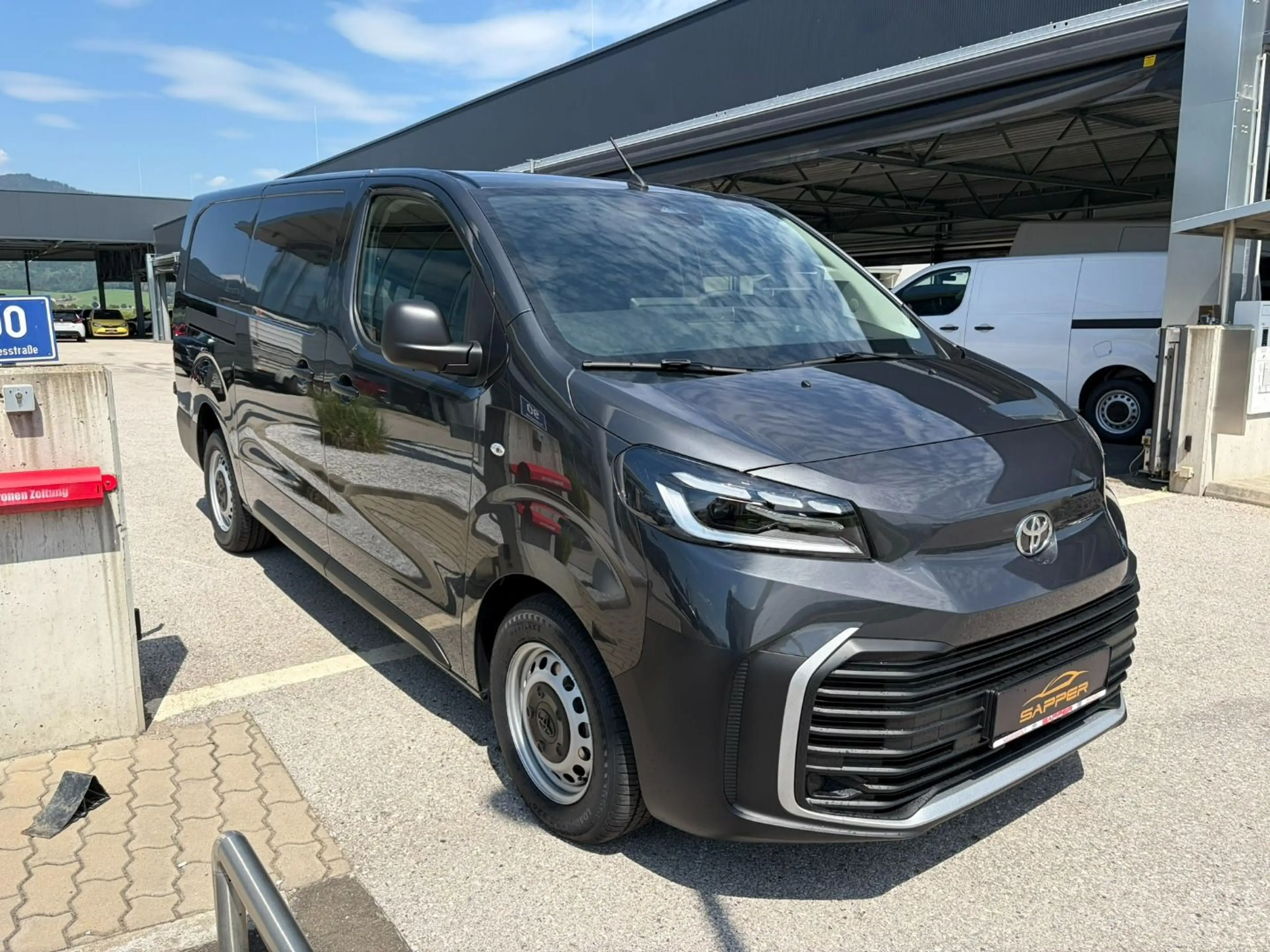 Toyota Proace KW L2, Gewerbewochen — photo 3