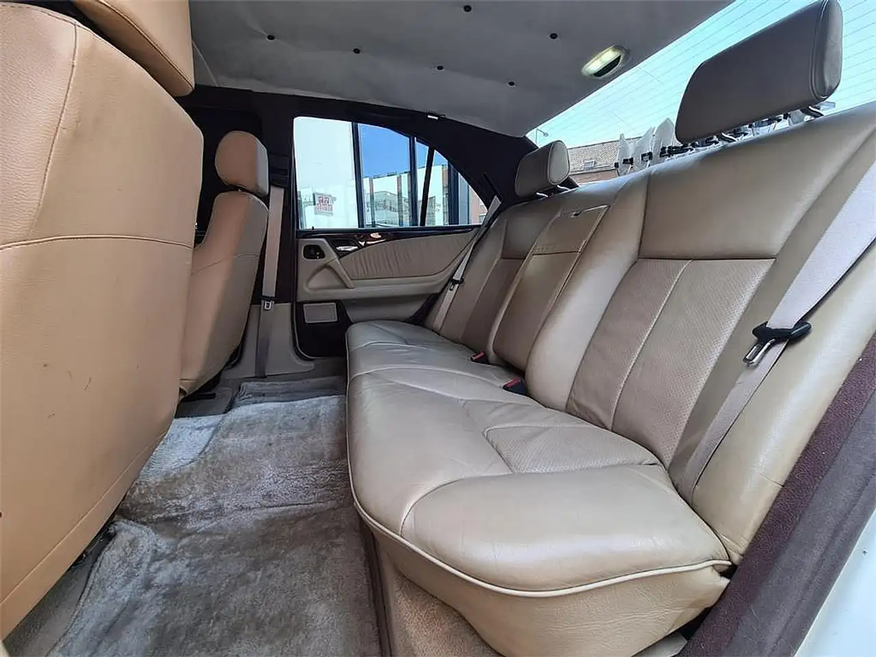 Mercedes-Benz E 320 Classic Aut. *7-Sitzer*Leder*Erdgas-Benzin*, foto 11