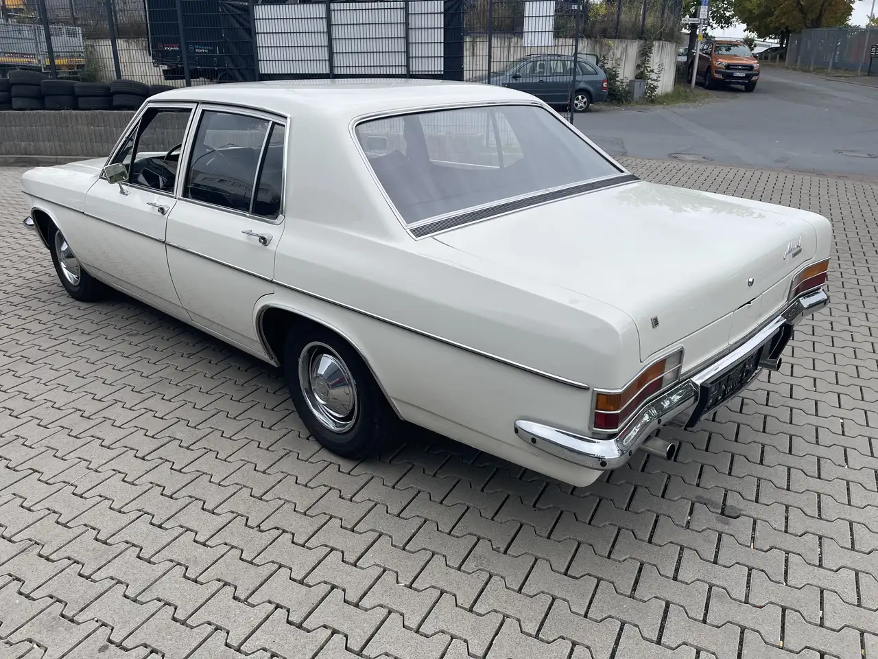 Opel Diplomat Admiral 2,8l Original Zustand Tüv Neu, foto 8