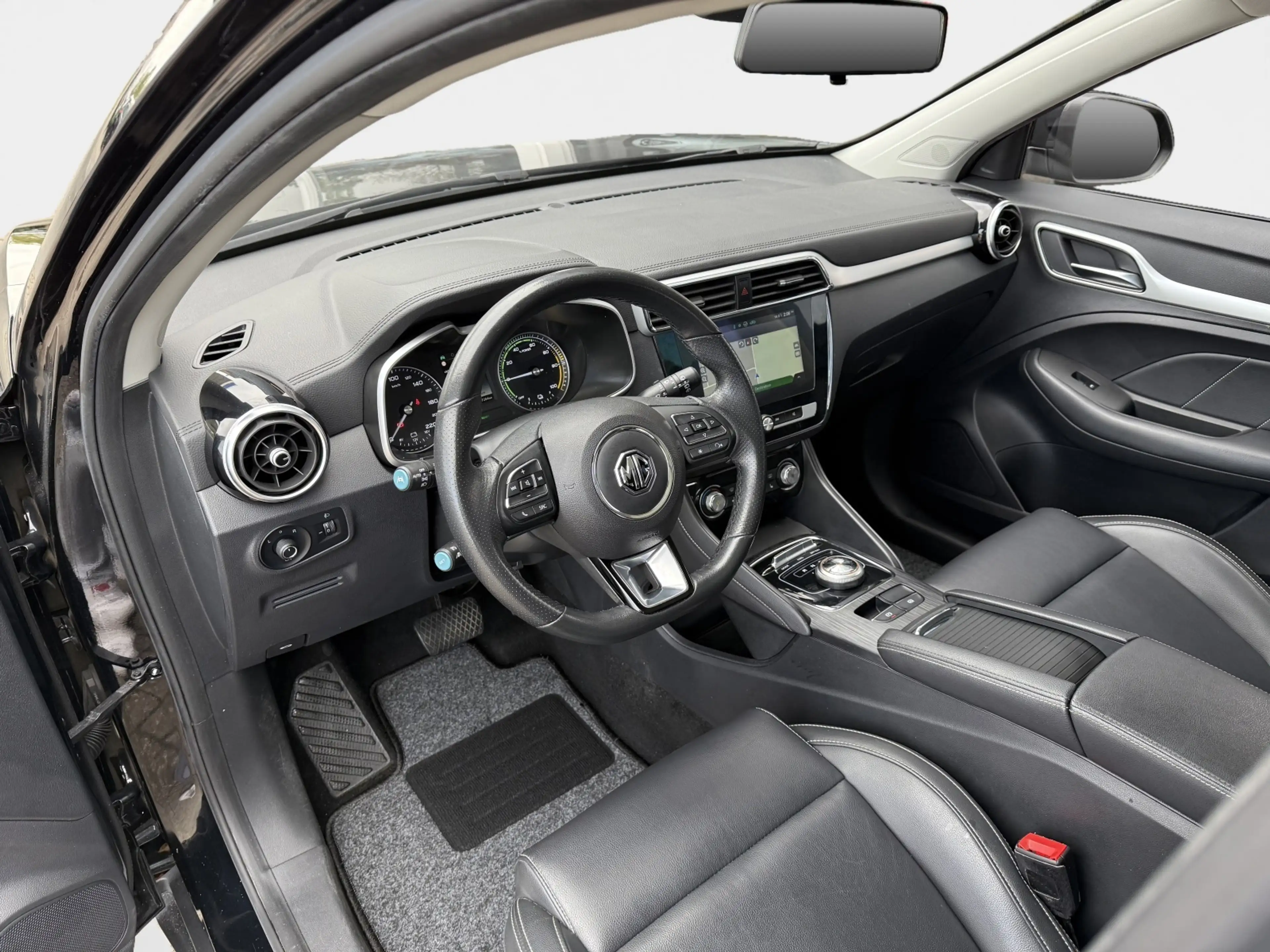 MG ZS MG EV Luxury 45 kWh / Pano / Leder / Navigatie/ SO — photo 10
