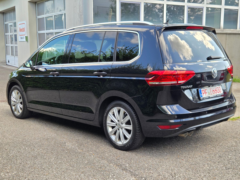 Volkswagen Touran Highline 7-Si KAMERA LED ACC VW HISTORIE — photo 7