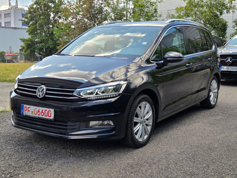 Volkswagen Touran Highline 7-Si KAMERA LED ACC VW HISTORIE