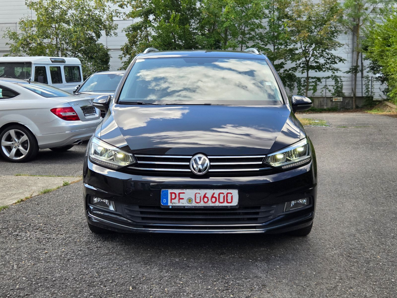 Volkswagen Touran Highline 7-Si KAMERA LED ACC VW HISTORIE — photo 2