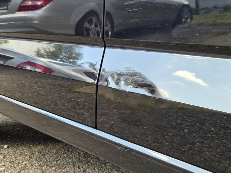 Volkswagen Touran Highline 7-Si KAMERA LED ACC VW HISTORIE — photo 10