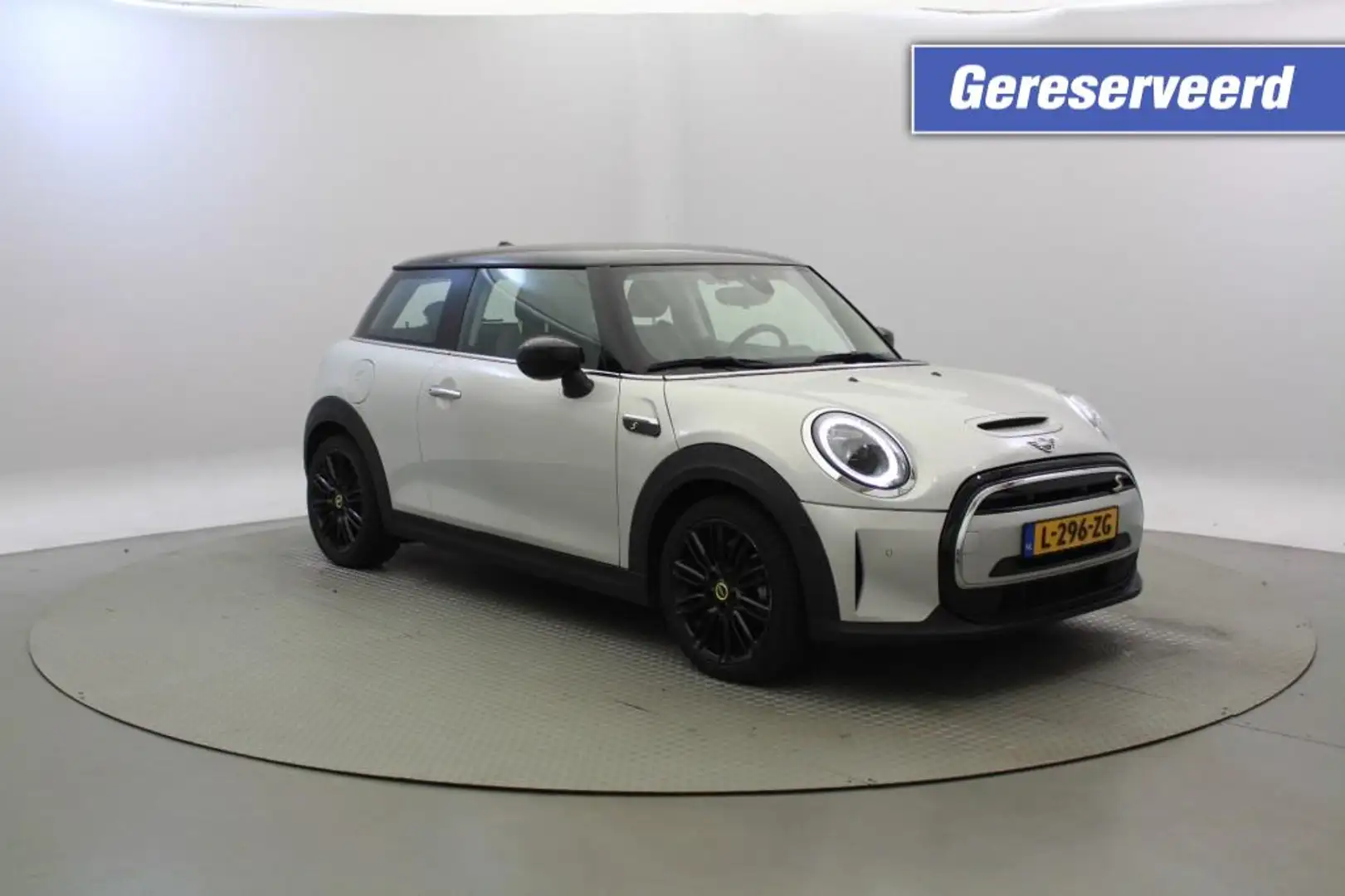 MINI Cooper Electric Classic 33 kWh - GERESERVEERD!!! Wit - 1