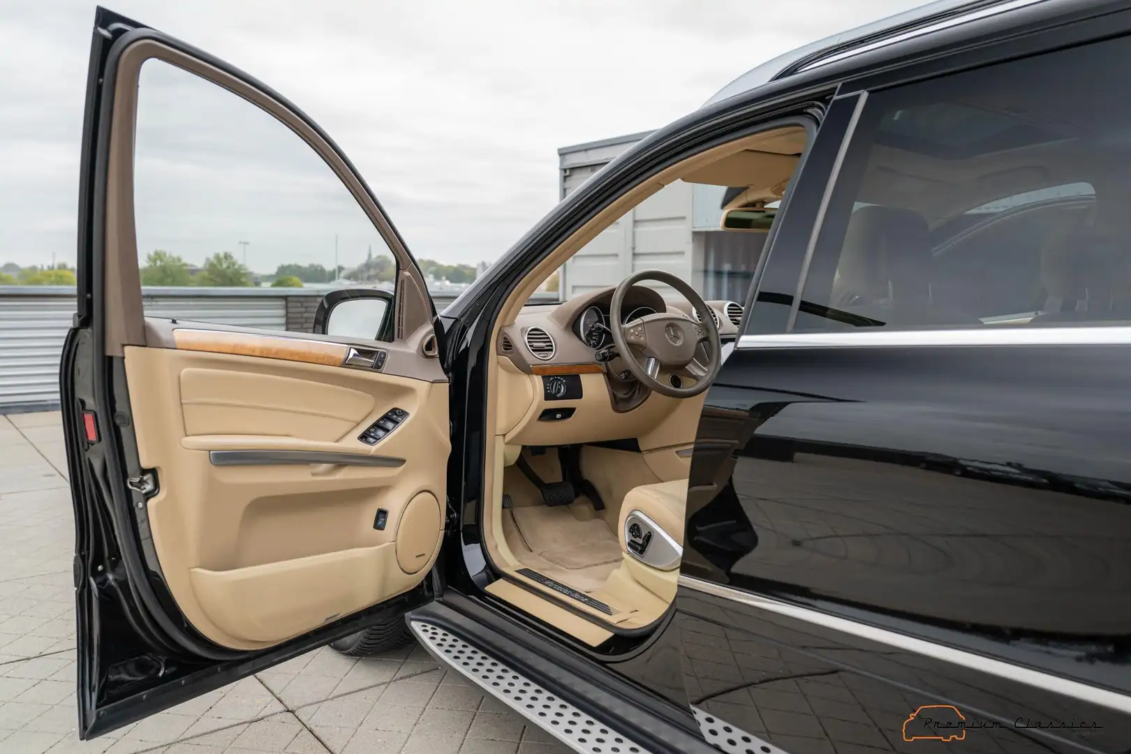 Mercedes-Benz GL 450 4Matic | 105.000KM | Dealer Maintained | Harman/Ka Чорний - 2