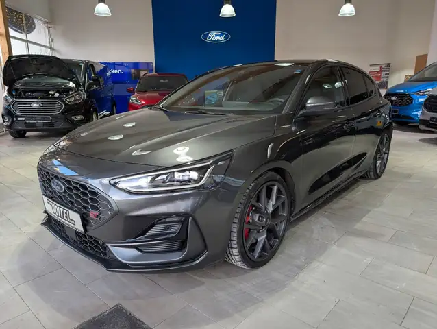 Ford Focus ST X 2,3l Limousine