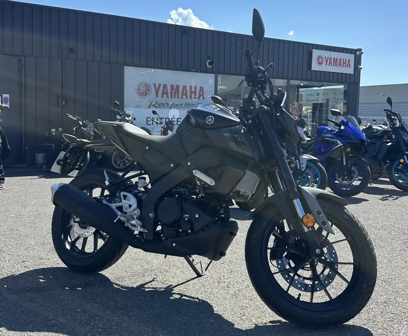 Yamaha MT-125 Zwart - 1