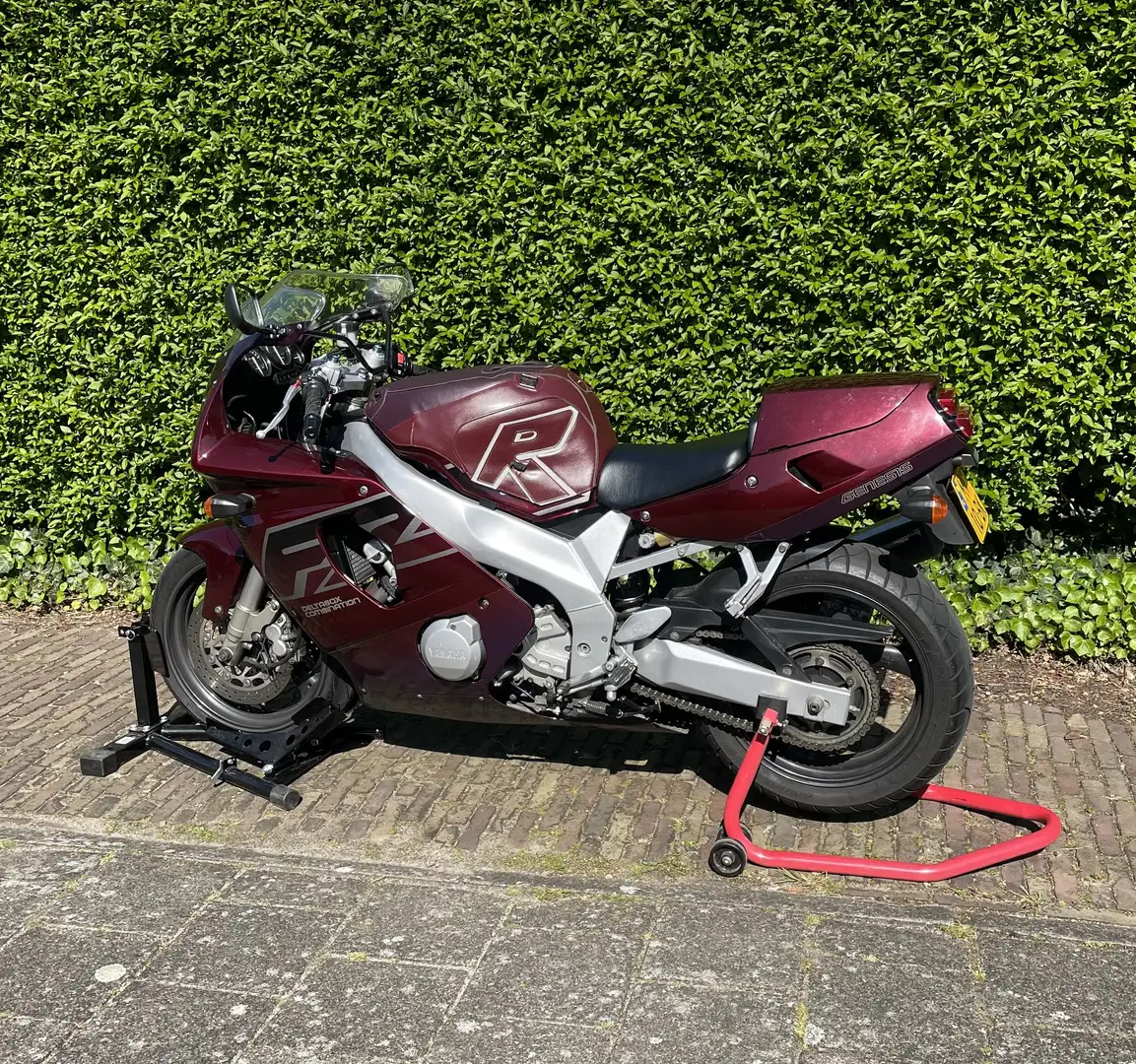 Yamaha FZR 600 FZR600R 4JH Rouge - 1