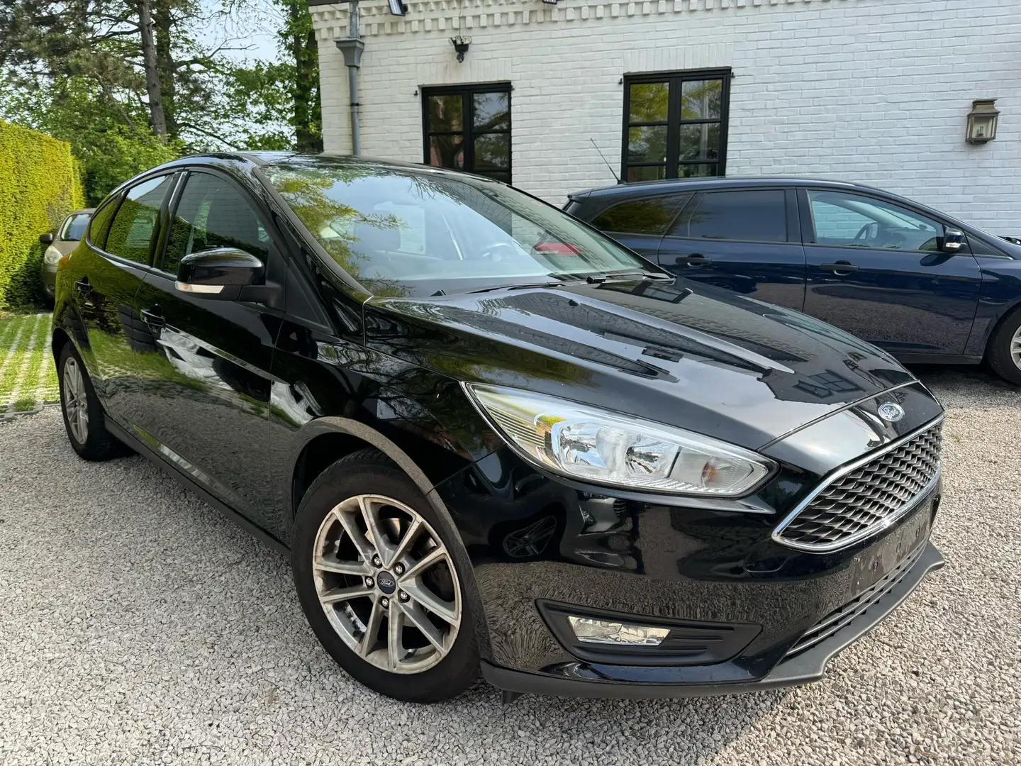 Ford Focus 1.0i benzine - 2016 - 103000KM Zwart - 2