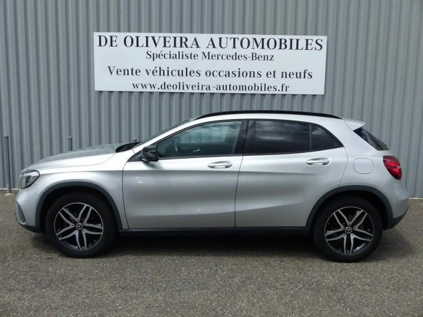 Mercedes-Benz GLA 200 200 d Inspiration 7G-DCT (TVA) Argent - 2