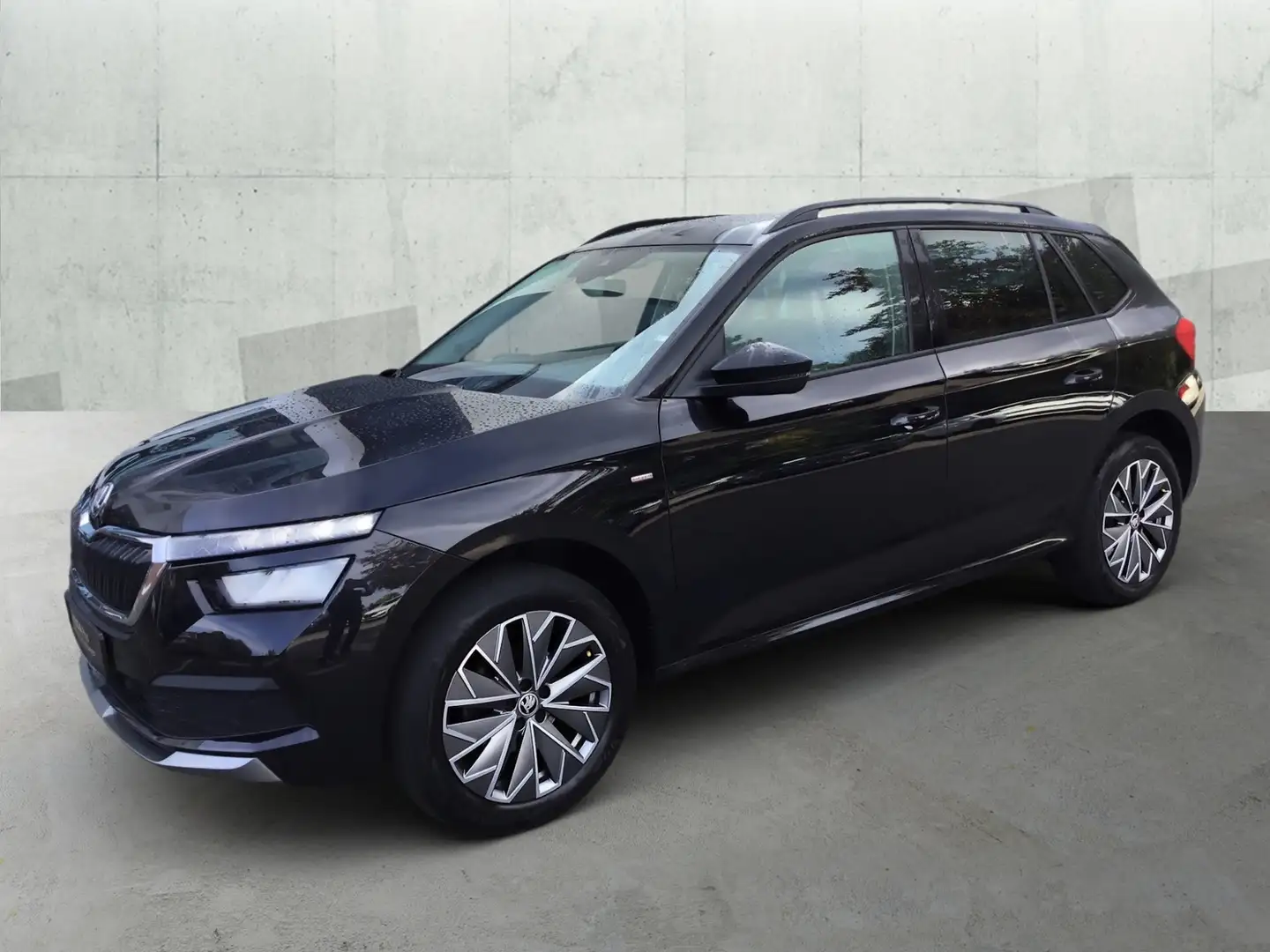 Skoda Kamiq 1.0 TSI CLEVER *LED *TEMPO *DAB *SHZ *PDC *17" *A Schwarz - 2